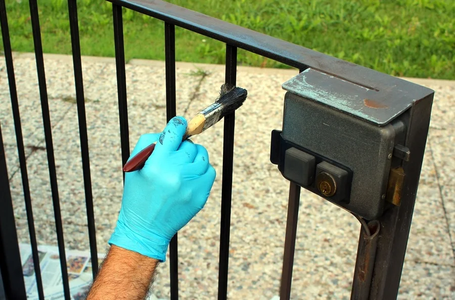 Why Fence Painting Is Essential For Weatherproofing Malibu, CA